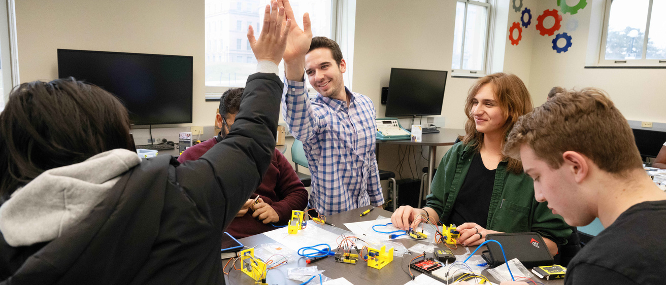 2023_03_23-IEEE Learn and Create - Isaac Johnson Feature jatorner -0333.JPG